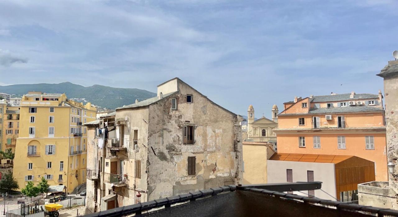Pres Du Vieux Port Studio Terrasse Vue Degagee Eglise De Saint Jean Bastiya Dış mekan fotoğraf